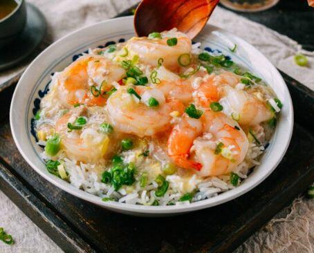 L 19 Shrimp w.Lobster Sauce