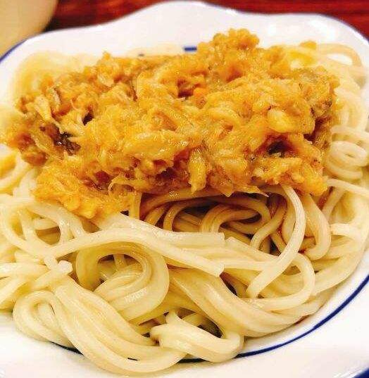 36 Crab Meat Lo Mein